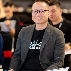 Chiến chạy theo trend